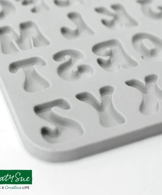 CA0217S-Fun-Font-Alphabet-and-Numbers-Silicone-Mould-Set-Closeup-KSD_1200x1200