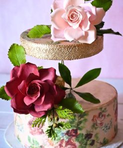 Veronica-Seta-rose-chintz-cake-2_37213117-e0f7-455f-95df-51a6f9ecdeaa_798x798